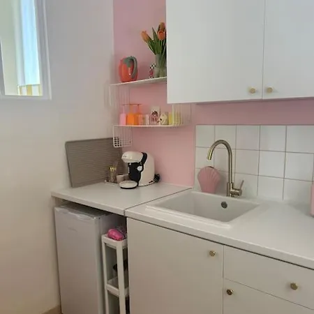 L'etage-30m2 Au Coeur D'un Immeuble Haussmannien 公寓 塞特港