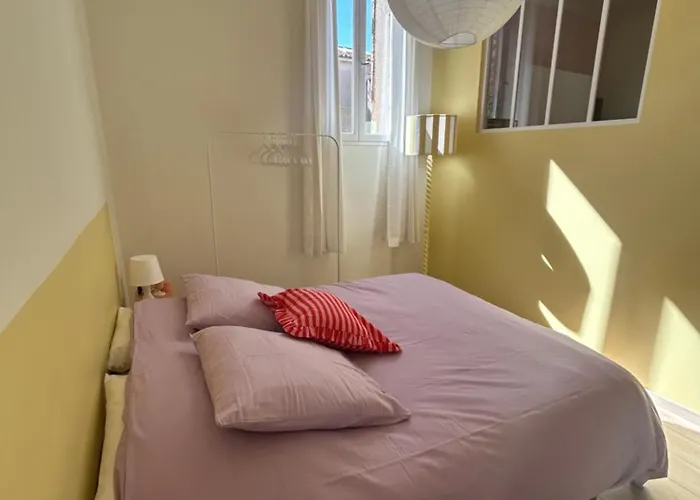 公寓 L'etage-30m2 Au Coeur D'un Immeuble Haussmannien