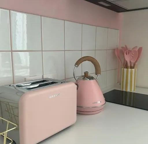 L'etage-30m2 Au Coeur D'un Immeuble Haussmannien 塞特港